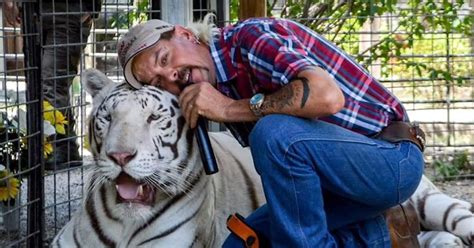 Tiger King: Netflix series follows the bizarre life of American zoo ...