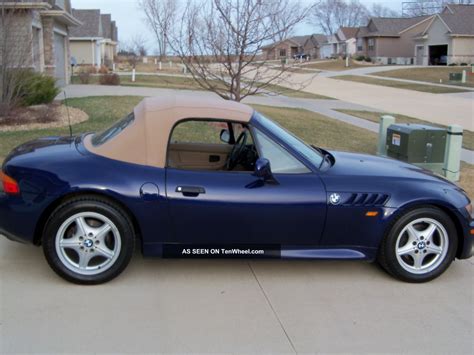 1998 Bmw Z3 Roadster Convertible 2 - Door 1. 9l