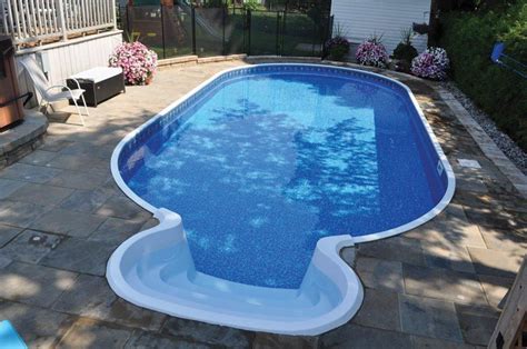 Oval Shaped Pools - Latham Pools - CA