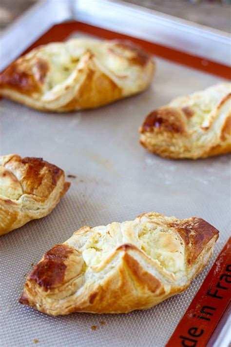 easy cream cheese danish puff pastry