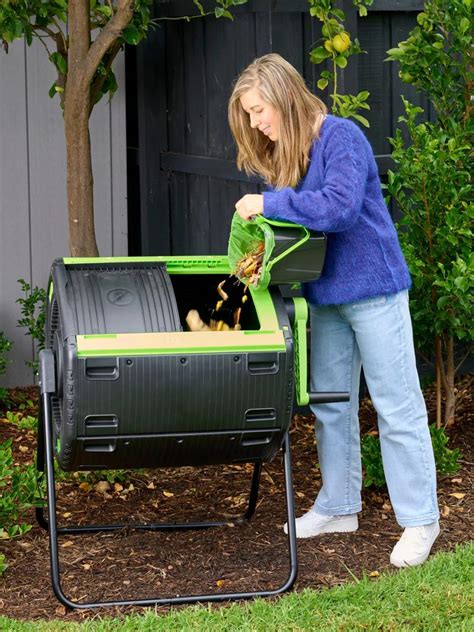 Maze 48 Gallon Compost Tumbler | Gardener's Supply