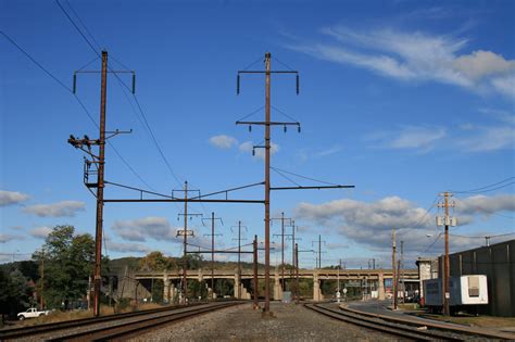 Classic PRR Catenary Mast Types | This is at Cola Tower in C… | Flickr