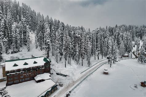 Hilltop Group of Hotels | Gulmarg and Pahalgam – Surrounded by the, panoramic views of Gulmarg ...