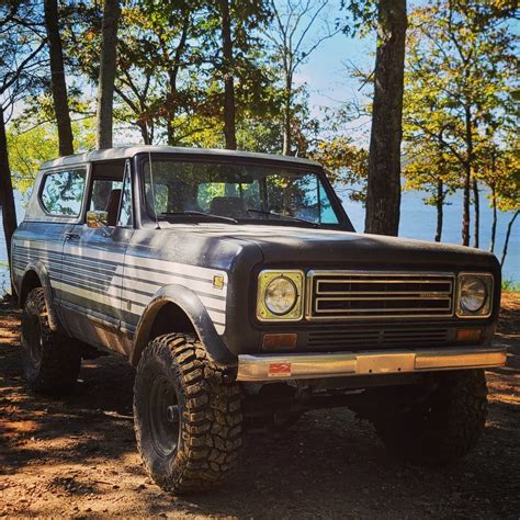 View build 4 Inch Lifted 1979 International Scout II 4WD | Rough Country