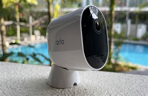 Geek Review: Arlo Pro 4 Spotlight Wireless Security Camera | Geek Culture