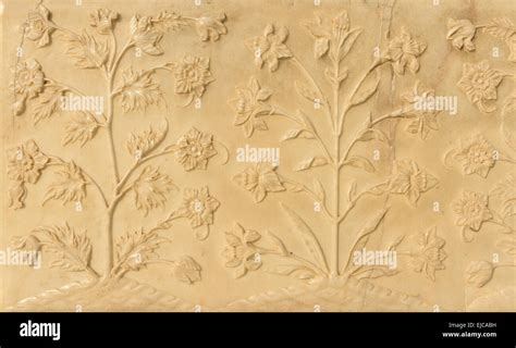 Flowers Carved into the Taj Mahal Stock Photo - Alamy