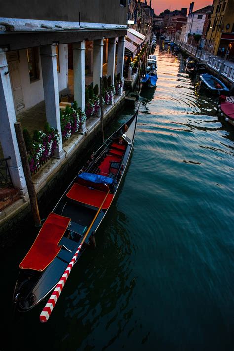 Venice Italy Gondola Sunset Skyline Canvas Photography Metal Print Wall ...