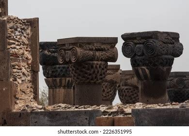 661 Zvartnots Temple Images, Stock Photos & Vectors | Shutterstock