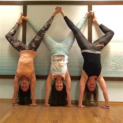 Ingrid Holand on Instagram: “Whoohooo ⚡️♻️ Tumbeling around with my yogasoulsisters makes ...