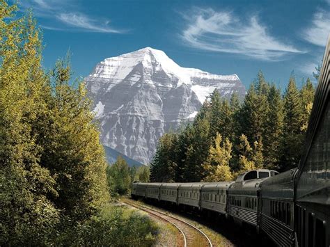 10 Unique Train Rides Across Canada | Reader's Digest Canada