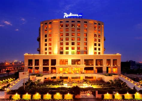 Top 20 Luxurious Wedding Venues In Delhi NCR | Weddingplz