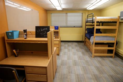 Purdue University welcomes freshman class by 're-condensing' dorms