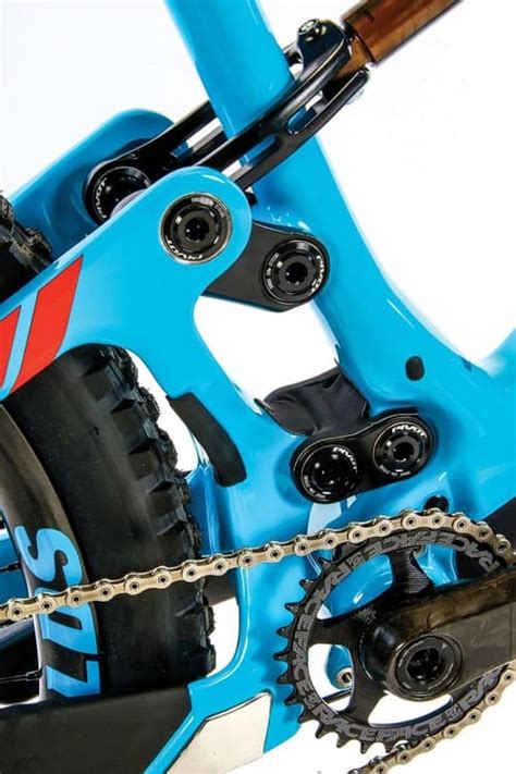 Pivot Mach 6 Review [2021] Is It The Best Choice For You? ⋆ Mountain Bike Insider