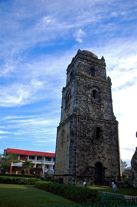 The Striking Beauty That Is Paoay Church | Places to visit, Tower ...