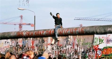 Has It Been 10,316 Days Since the Berlin Wall Was Torn Down?