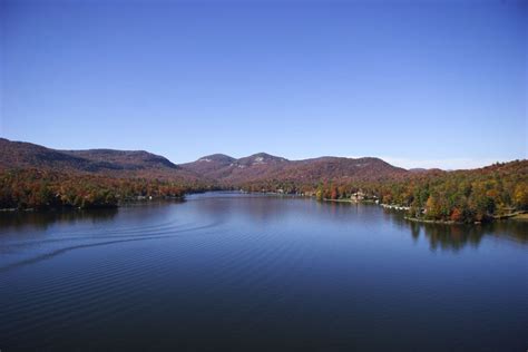 Lake Toxaway in the fall Resort, travel, lake, luxury, real estate ...