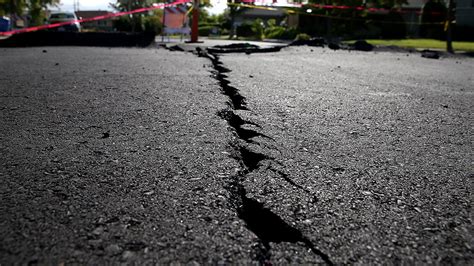 USGS map shows where damaging earthquakes likely to occur in US – NBC 5 ...