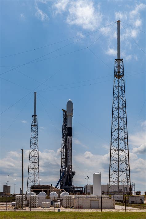 SpaceX Falcon 9 Starlink v0.9 - peterreinold.com