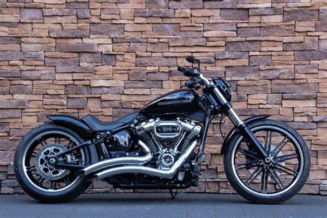 2022 Harley-Davidson FXBRS Breakout Softail 114 Custom 260 R - USbikes