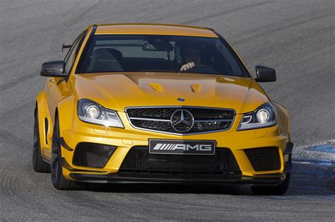 جميع نسخ مرسيدس C63 AMG Black Series كوبيه بيعت بالكامل ! - سعودي شفت