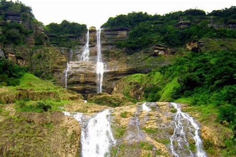 7 Wondrous Cherrapunji Waterfalls For Your Itinerary