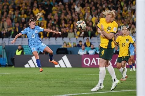 Ella Toone makes history with stunning World Cup goal for England against Australia | talkSPORT