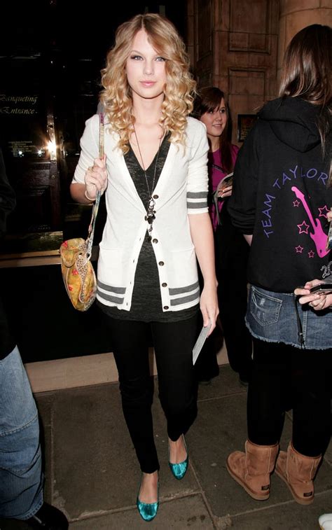 Taylor Swift Wearing Cardigans | POPSUGAR Fashion UK