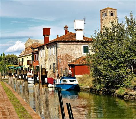 Torcello: magia e mistero nella laguna di Venezia