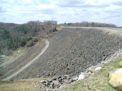 Summersville Dam - Nicholas County, WV - Water Dams on Waymarking.com