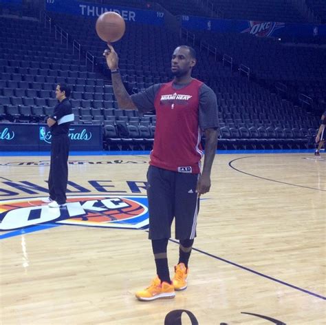 LeBron James Rocks Nike LeBron 9 Low "Floridians" During Practice | NIKE LEBRON - LeBron James Shoes