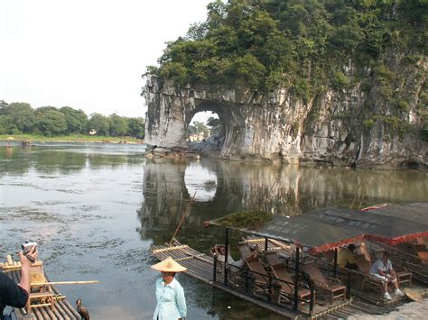 Guilin: Elephant Trunk Hill 1