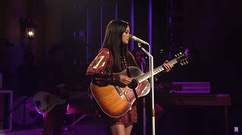 WATCH: You *NEED* to see Kacey Musgraves SNL Performance! - 101.5 The Eagle