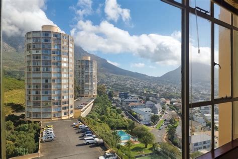 1 Bedroom Apartment For Sale | Vredehoek | AS1625973 | Pam Golding ...