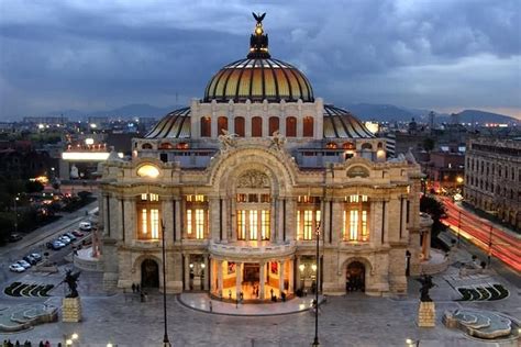 Mexico City Night Sightseeing Walking Tour