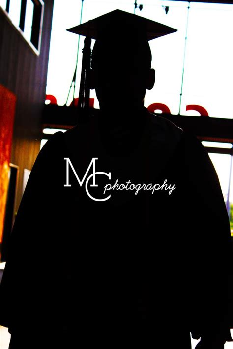 Graduation photos // graduation photography // San Antonio Photographer San Antonio Photography ...