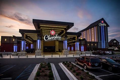 Cherokee Casino & Hotel Roland to hold career fair on Aug. 21 ...