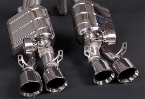 Corvette C6 Z06 exhaust with valve flaps - tremendous sportscar sound ...