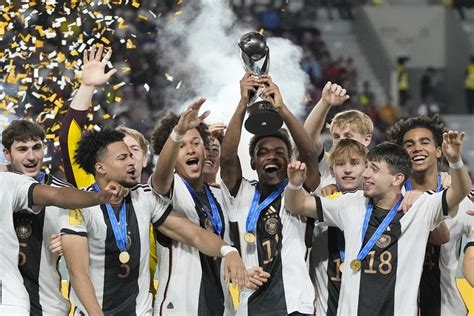 U17-Weltmeister: Was die Nationalmannschaft vom DFB-Nachwuchs lernen kann