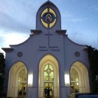 Santa Teresita Catholic Church - 5 tips from 121 visitors