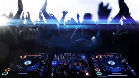 Download Dj Setup Music Concert Crowd Picture | Wallpapers.com