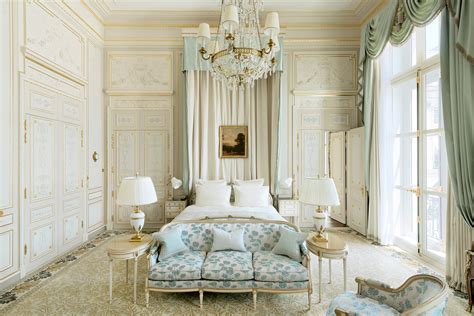 9 Grand European Mansions Where You Can Spend the Night | Vogue