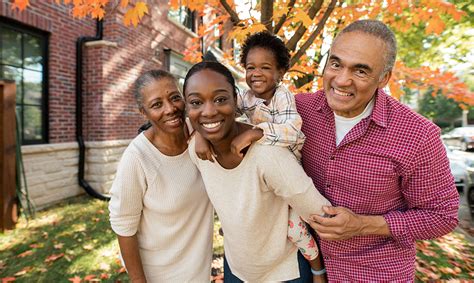 8 health questions to ask your family members | NIH MedlinePlus Magazine