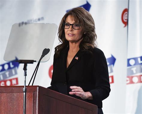 Sarah Palin Revives Comment She Can 'See Russia' From Alaska - Newsweek