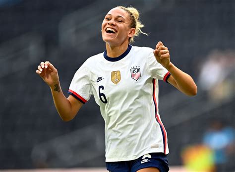 Dennis Rodman’s daughter becomes highest paid athlete in National Women’s Soccer League | The ...