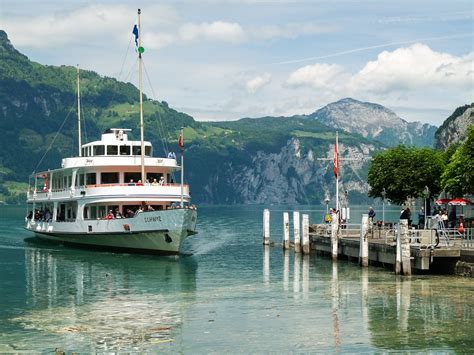 Lake Lucerne boat trip image gallery | Boat trips, Lucerne, River trip