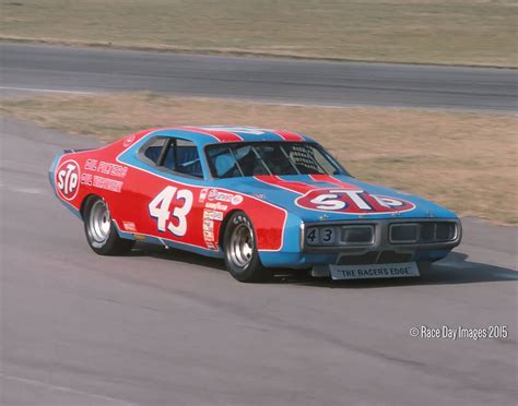 Richard Petty Dodge Charger LA Times 500 Ontario Speedway 1977 | Nascar ...