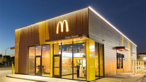 Inside Texas' first fully automated McDonald's Restaurant - DISHY KENYA