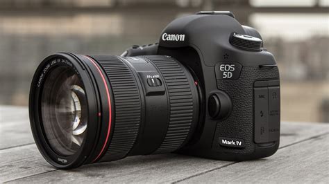 Canon EOS 5D Mark IV Review