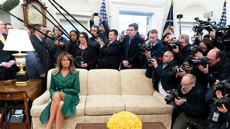 Melania Trump: White House posts 'deeply weird' photo for first lady's ...