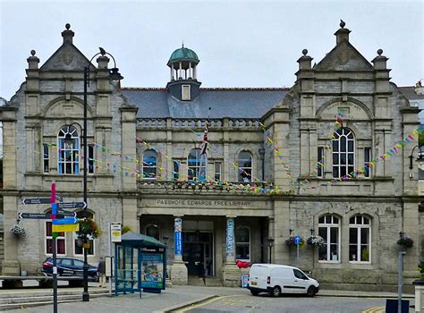 Falmouth Art Gallery and Library